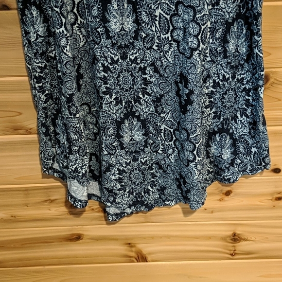 Maurices Navy Blue Patterned Tank Top Small - Picture 4 of 11